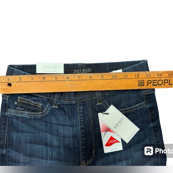 NWT Judy Blue Pull On Bermuda Shorts Dark Wash High Rise Size Small Stretch - Picture 9 of 14